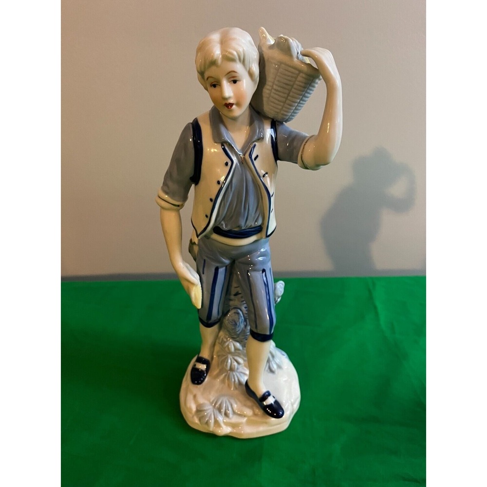 Chinese figurine statue Vintage Chinoiserie Hand Painted Blue